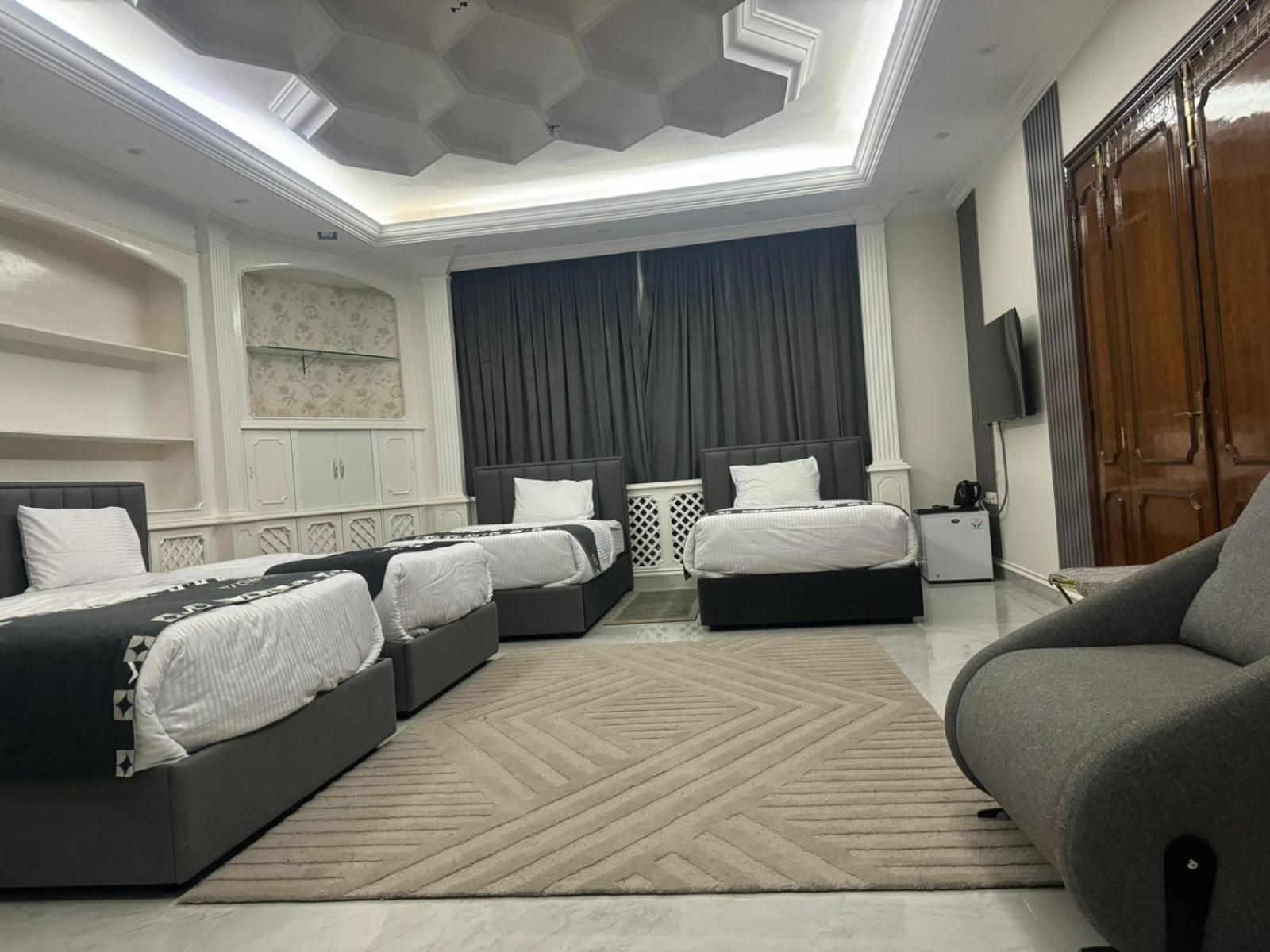 麦地那Eqamh Vip公寓 外观 照片